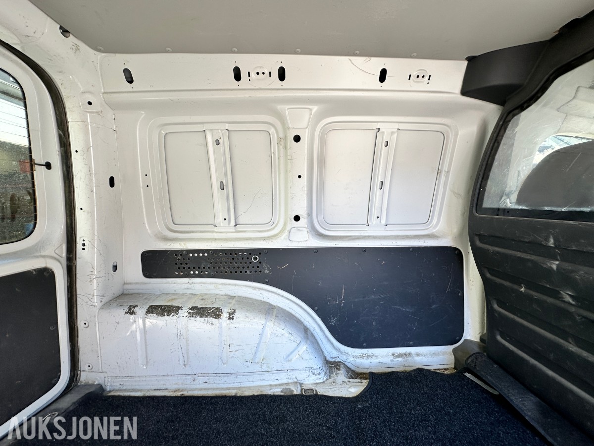 2014 Volkswagen CADDY 1.6-75 D, 104000km