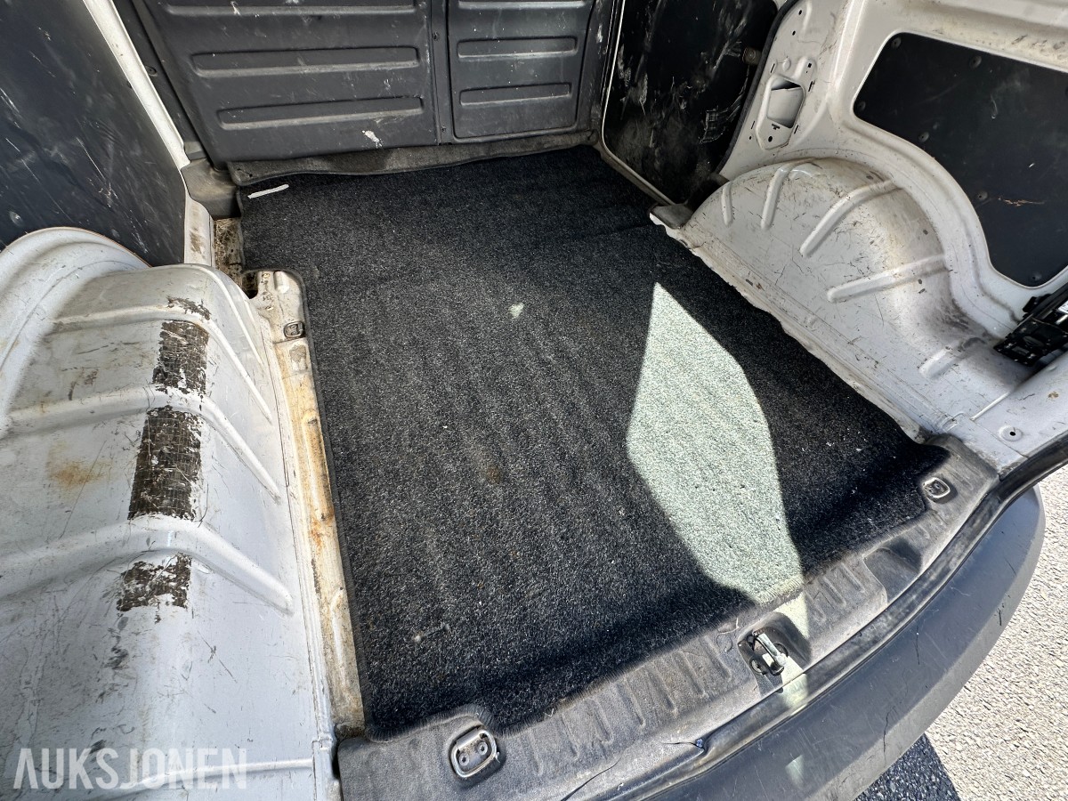 2014 Volkswagen CADDY 1.6-75 D, 104000km