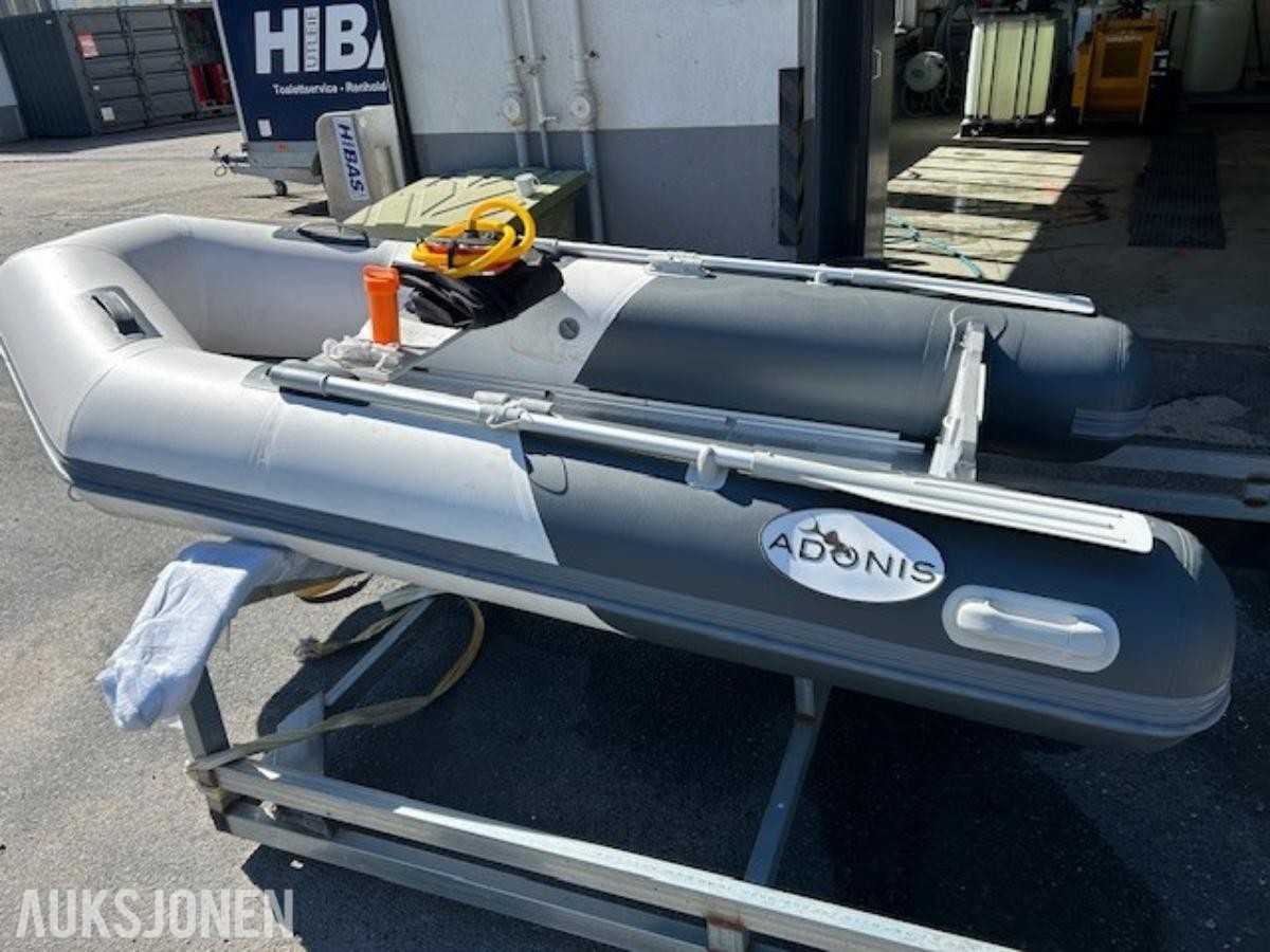 Adonis UB300 RIB, ny i eske!