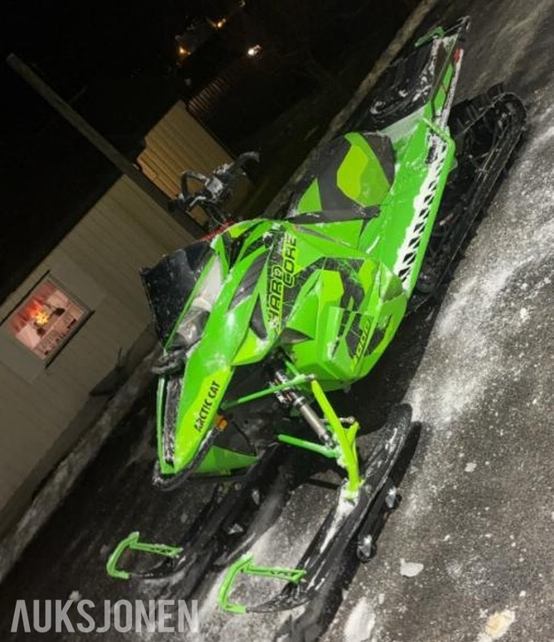 2017 Arctic Cat M 8000 Sno Pro