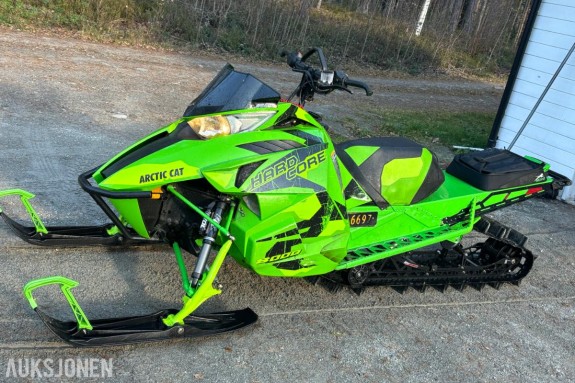 2017 Arctic Cat M 8000 Sno Pro