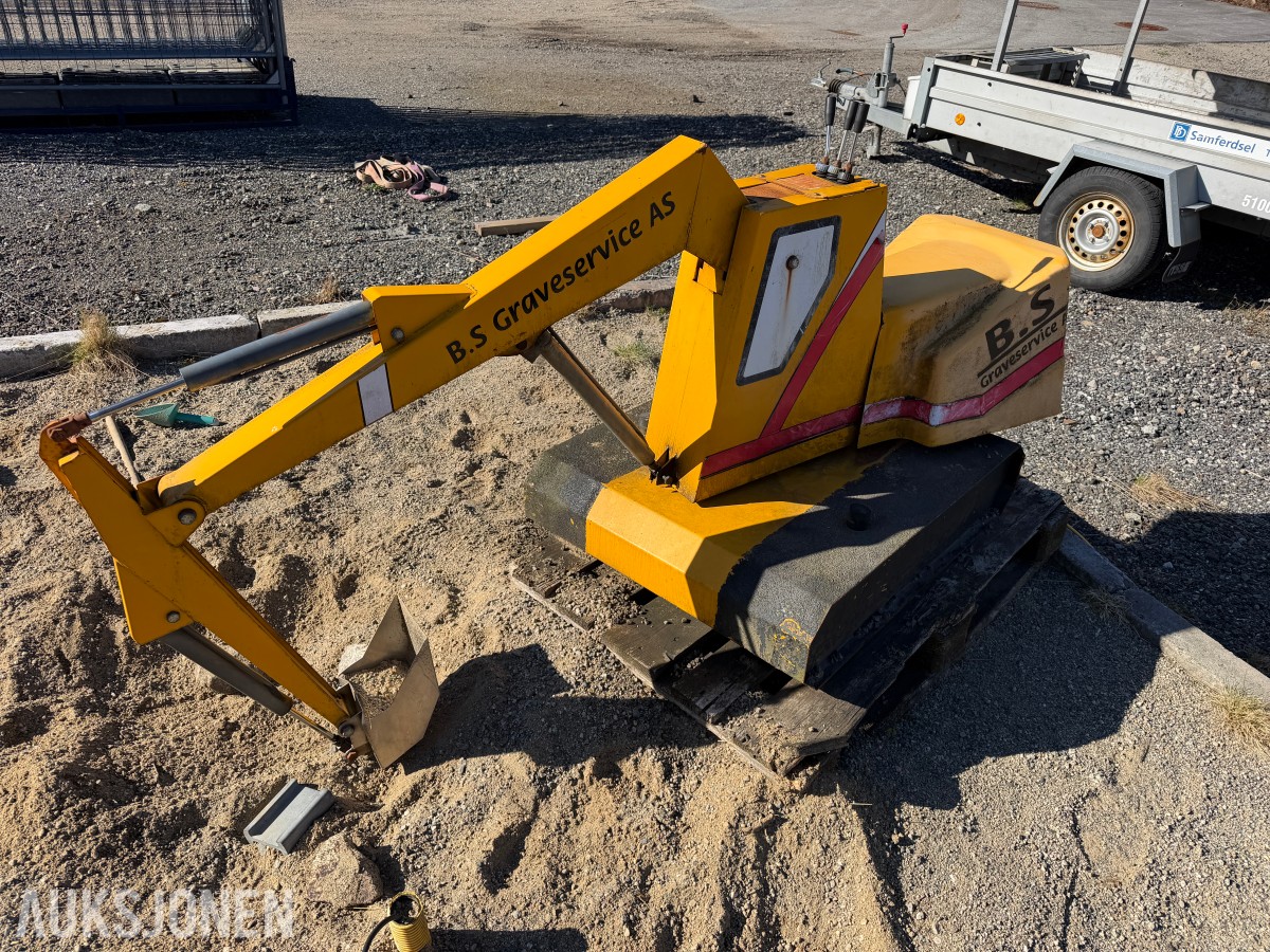 Elektrisk lekegraver til sandkasse