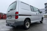 2004 Toyota HIACE 2.5-102 D 4WD