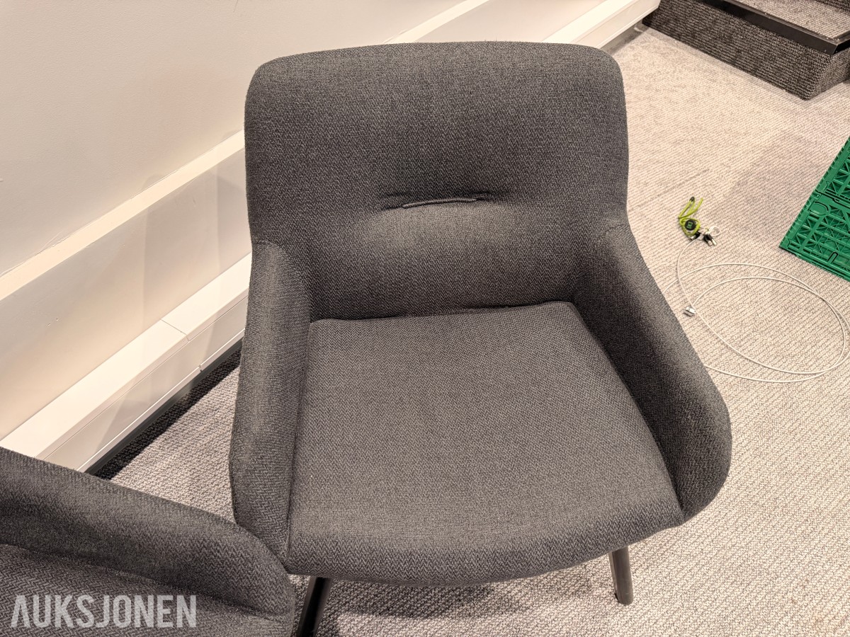 Komplett loungegruppe – 3 lenestoler + rundt bord