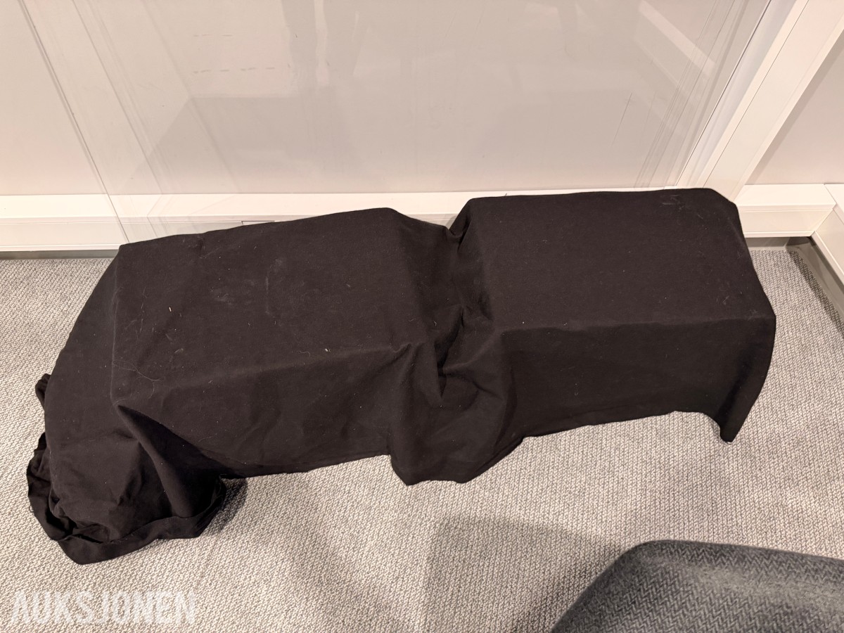 Komplett loungegruppe – 3 lenestoler + rundt bord