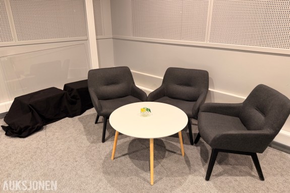 Komplett loungegruppe – 3 lenestoler + rundt bord