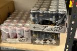 Stort Parti med Battery energidrikk, brus, godteri og engangsartikler