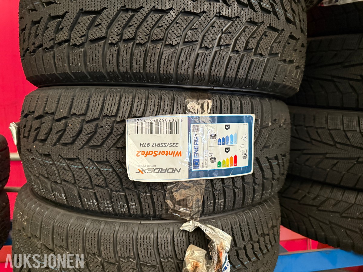 Lager av bildekk selges – selges samlet