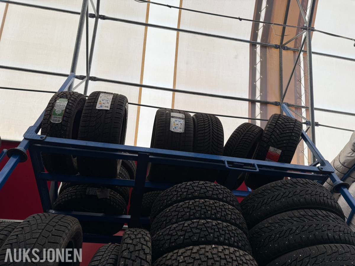 Lager av bildekk selges – selges samlet