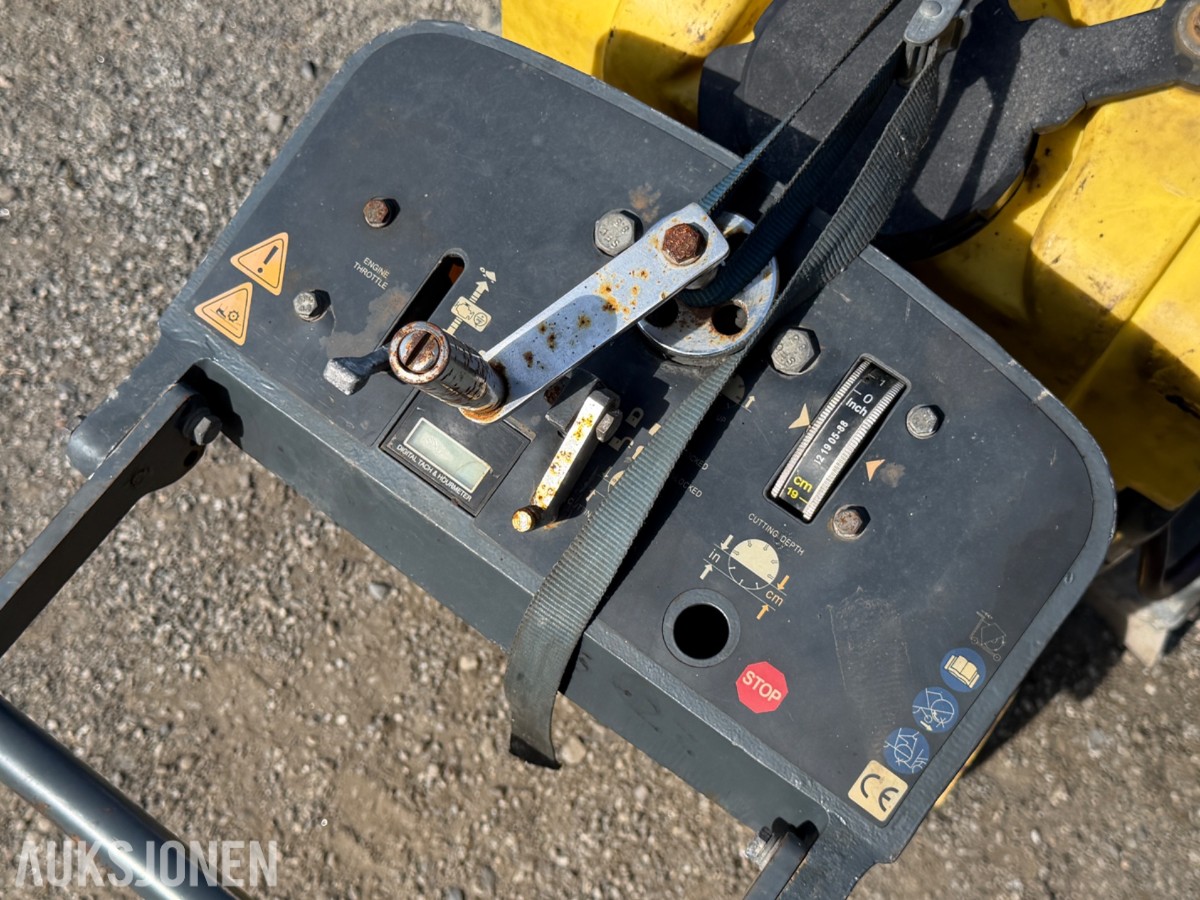 Wacker Neuson Bensindrevet Fugesag / Asfaltsag – Honda motor