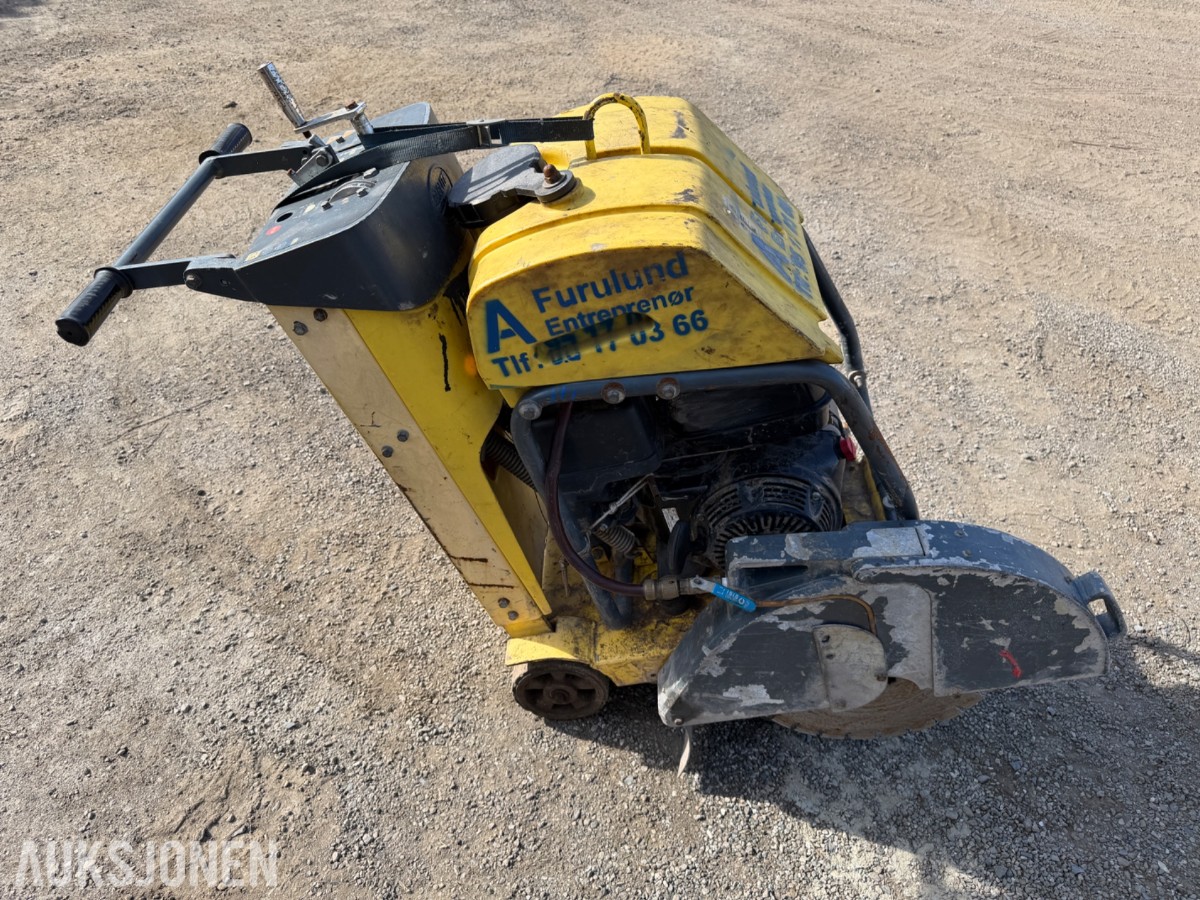 Wacker Neuson Bensindrevet Fugesag / Asfaltsag – Honda motor