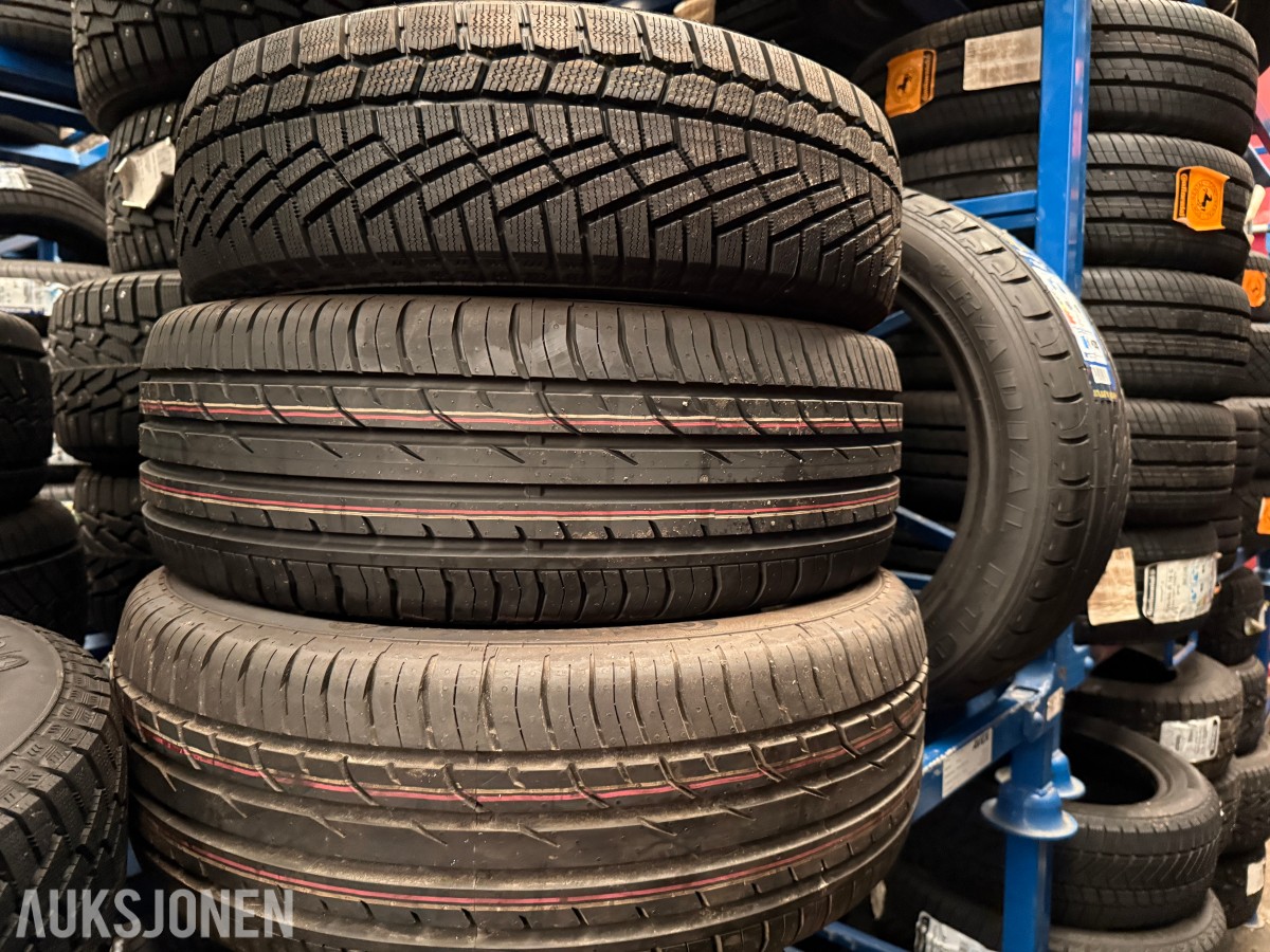 Lager av bildekk – selges samlet