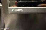 2 Stk. Philips TV-skjermer i flightcase med kabling og tilbehør
