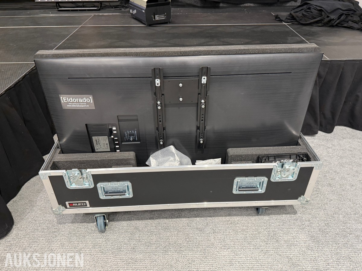 3 Stk. Samsung 55” 4K TV m/ flightcase – UE55TU6905K / QE55Q70TAT