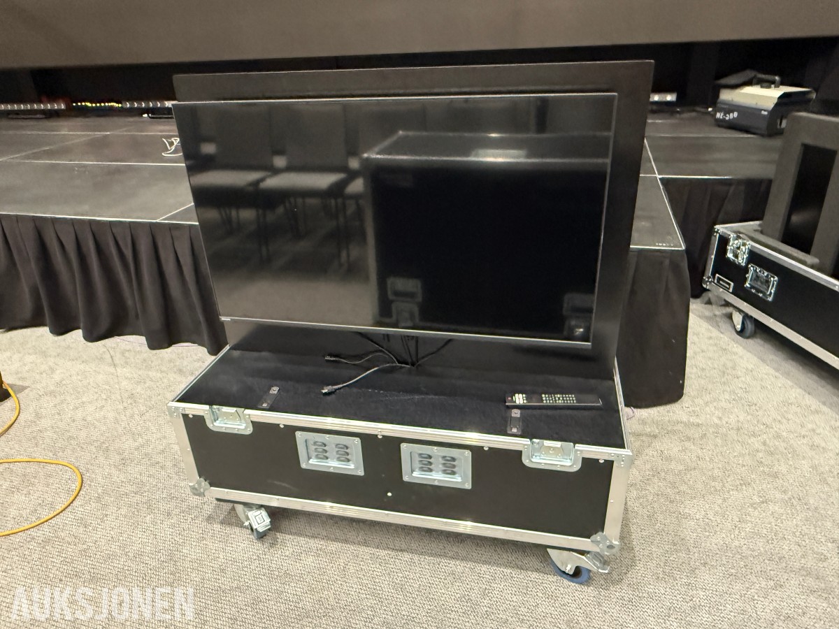 2 Stk. Philips TV og flightcase