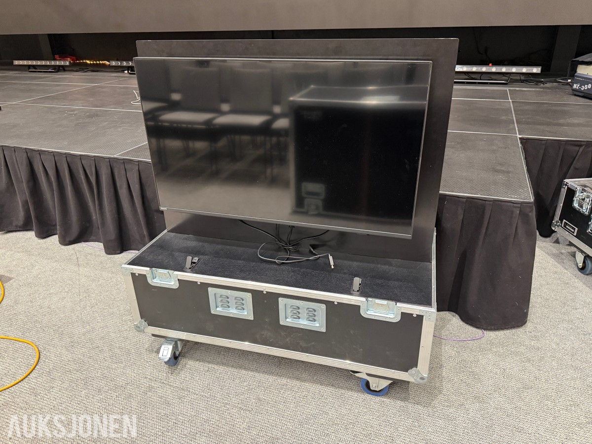 2 Stk. Philips TV og flightcase
