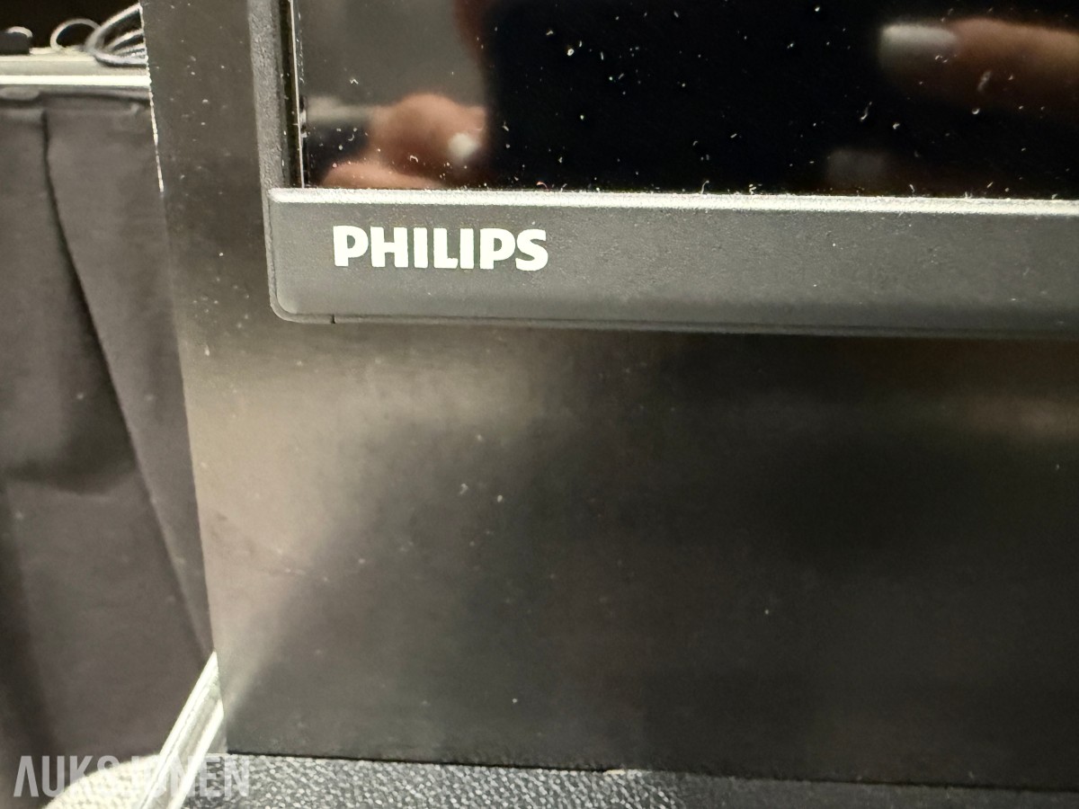 2 Stk. Philips TV og flightcase