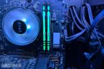 Komplett Gamingstasjon – PC, skjerm, gamingstol, bord, tastatur og headset