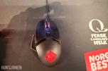 Komplett Gamingstasjon – PC, skjerm, gamingstol, bord, tastatur og headset