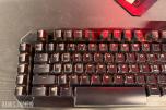 Komplett Gamingstasjon – PC, skjerm, gamingstol, bord, tastatur og headset