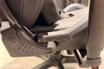 Komplett Gamingstasjon – PC, skjerm, gamingstol, bord, tastatur og headset