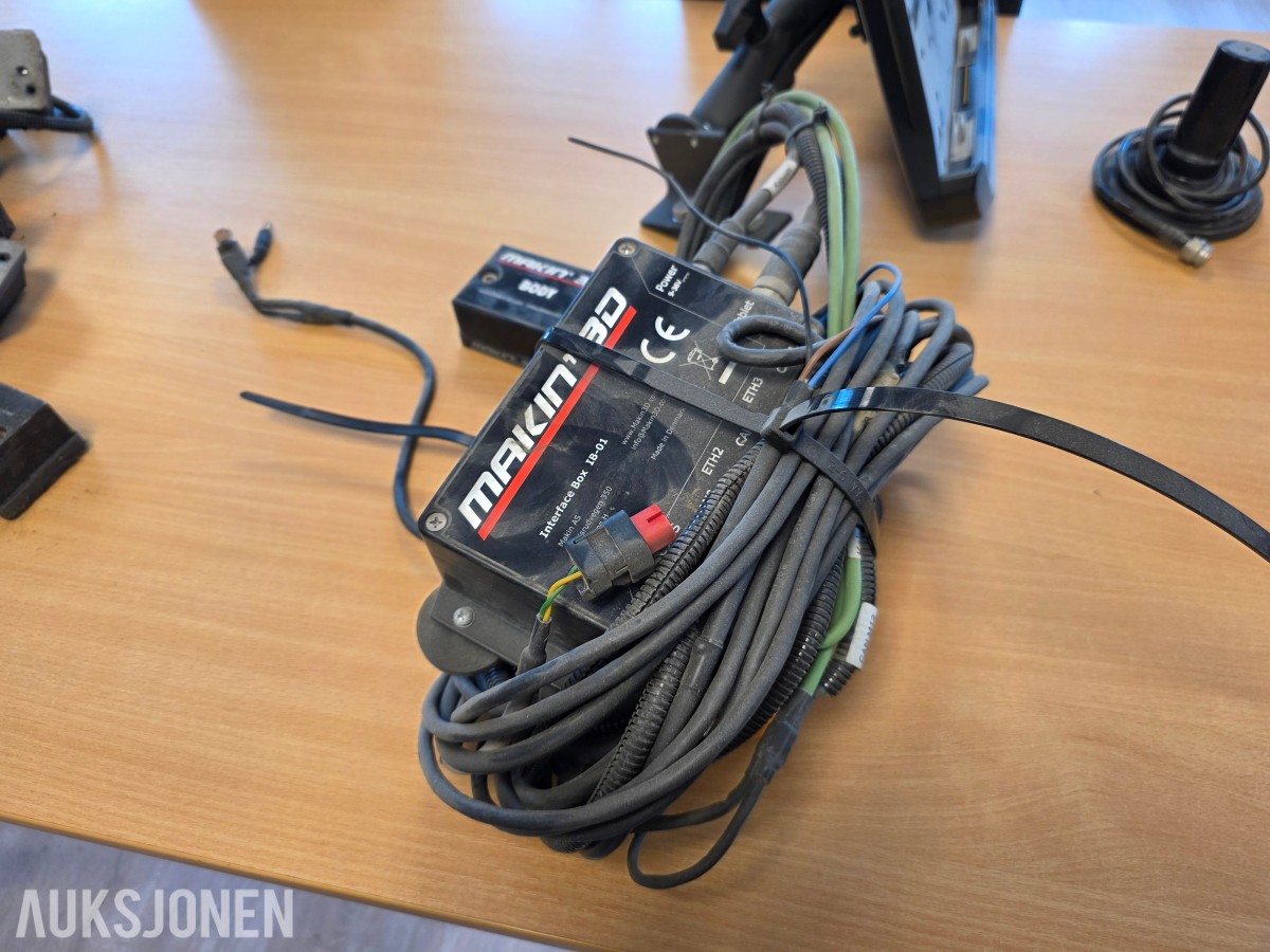 Makin 3 D GPS komplett system 740 