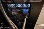 Komplett Gamingstasjon – PC, skjerm, gamingstol, bord, tastatur og headset