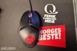 Komplett Gamingstasjon – PC, skjerm, gamingstol, bord, tastatur og headset