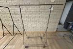 11 x Klesstativer til butikk / showroom