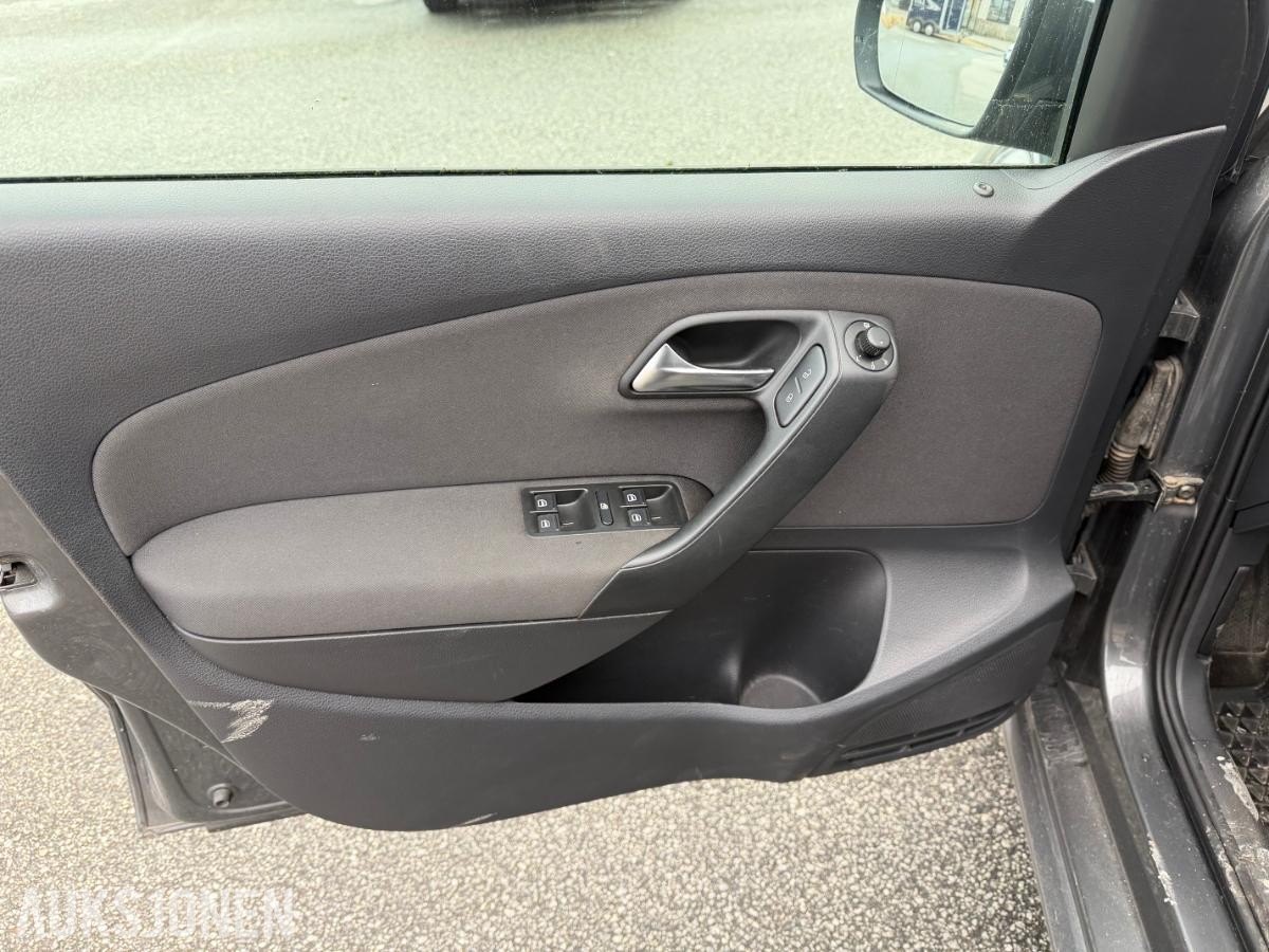 2010 Volkswagen Polo 1.2, 141000km, Reparasjonsobjekt / delebil