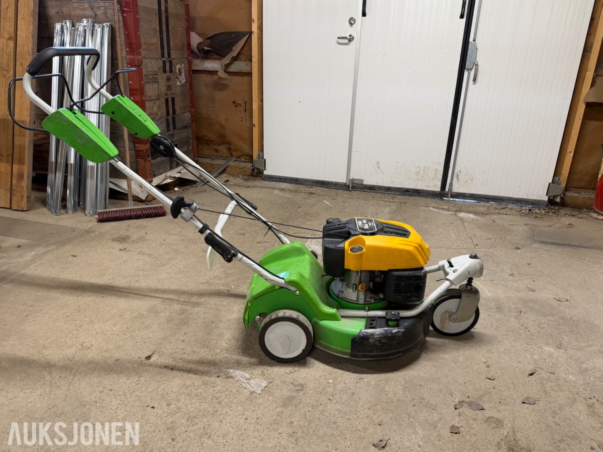 Stiga SA 45 OHV Gressklipper – kraftig bensinklipper med fremdrift