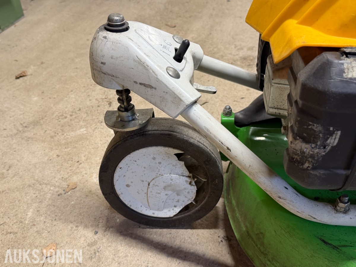 Stiga SA 45 OHV Gressklipper – kraftig bensinklipper med fremdrift