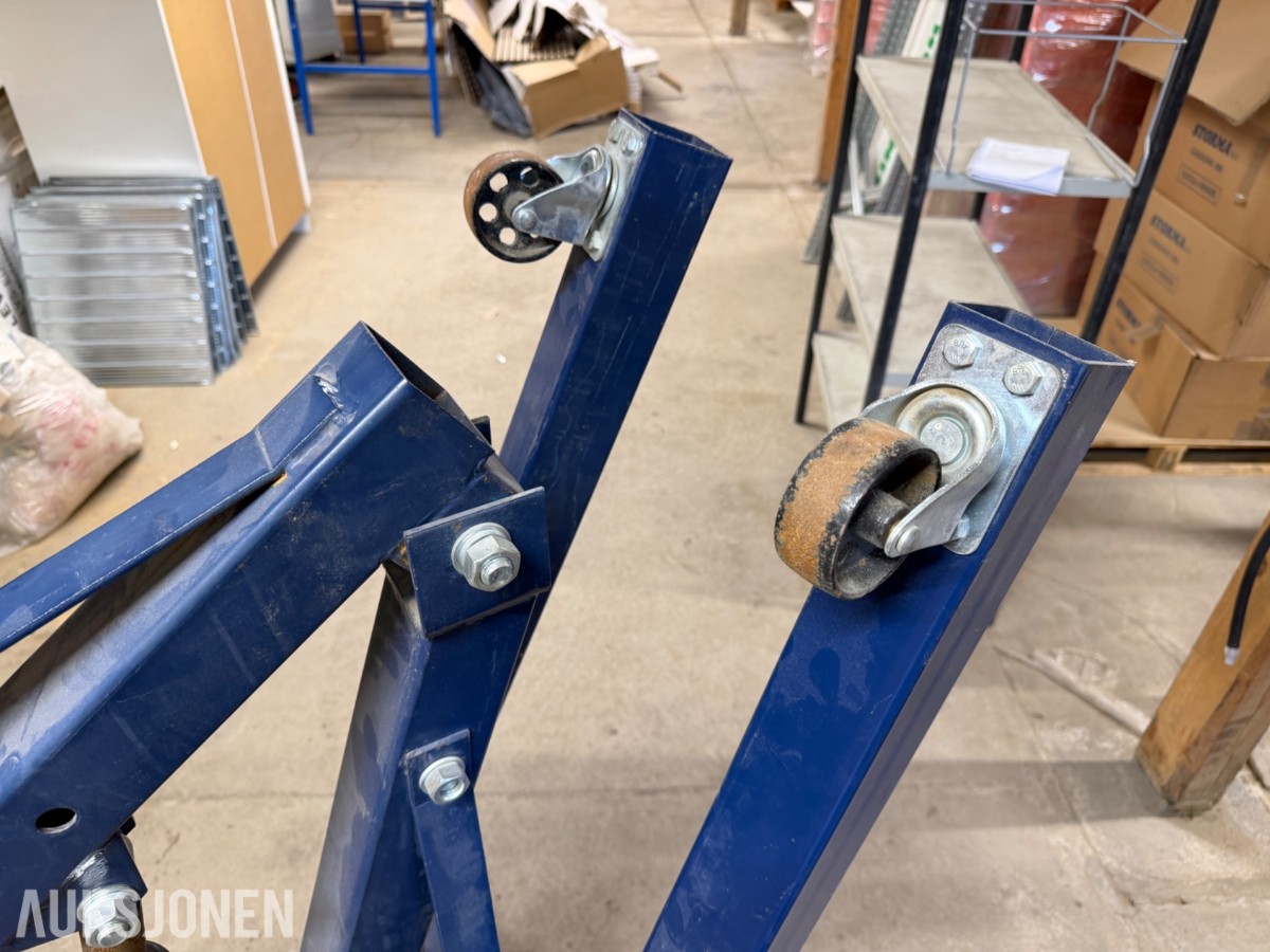 Biltema Verkstedkran 2000 kg – mobil motorløfter