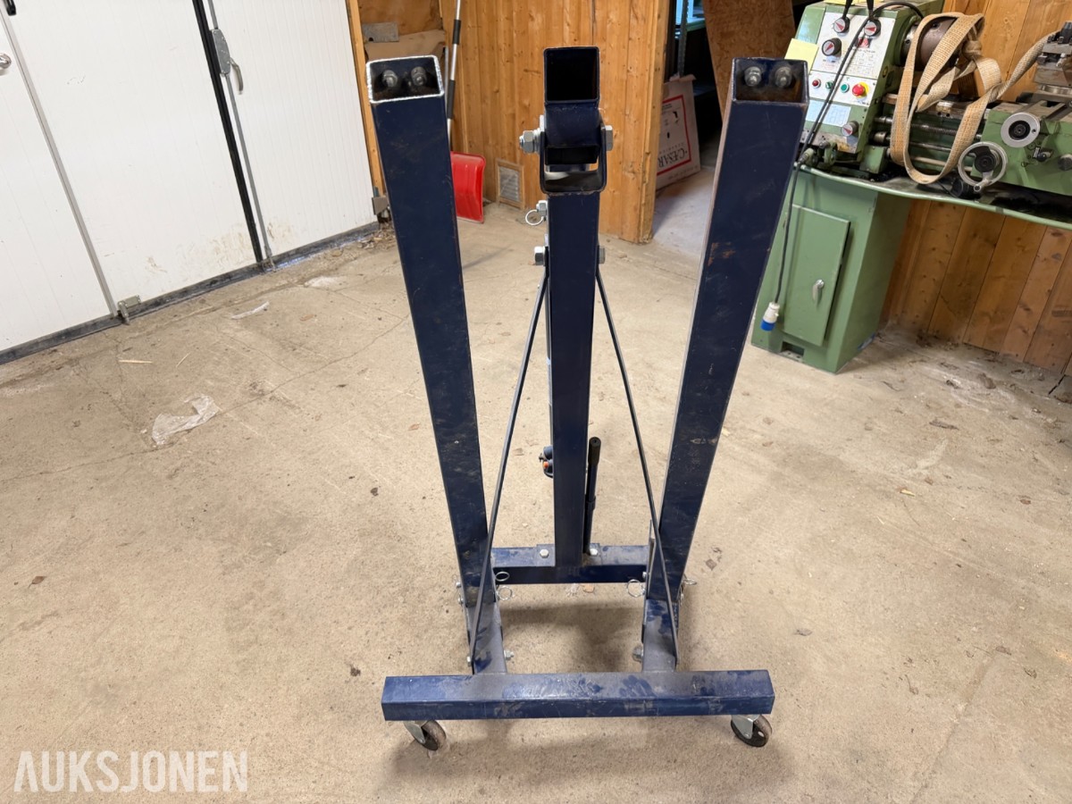 Biltema Verkstedkran 2000 kg – mobil motorløfter