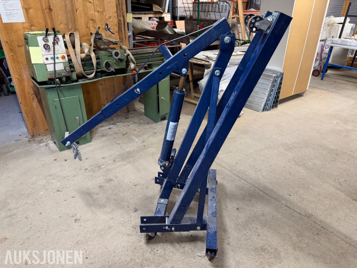Biltema Verkstedkran 2000 kg – mobil motorløfter