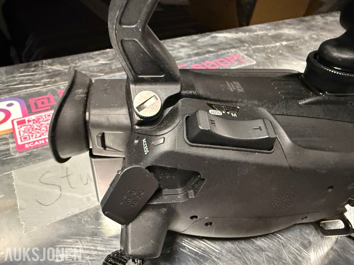 Canon XA40 4K videokamera med XLR-innganger