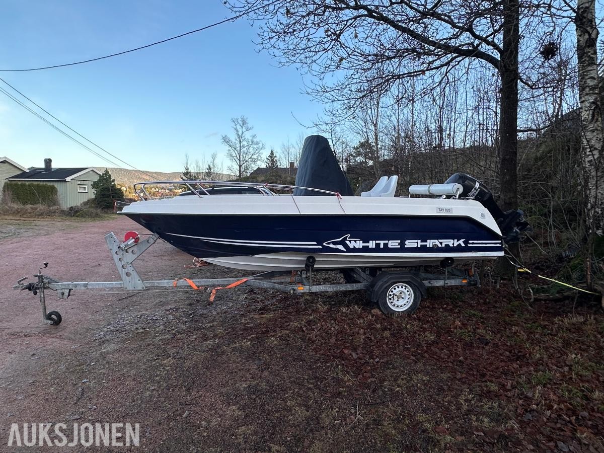 2001 White Shark 170 med Suzuki 90hk