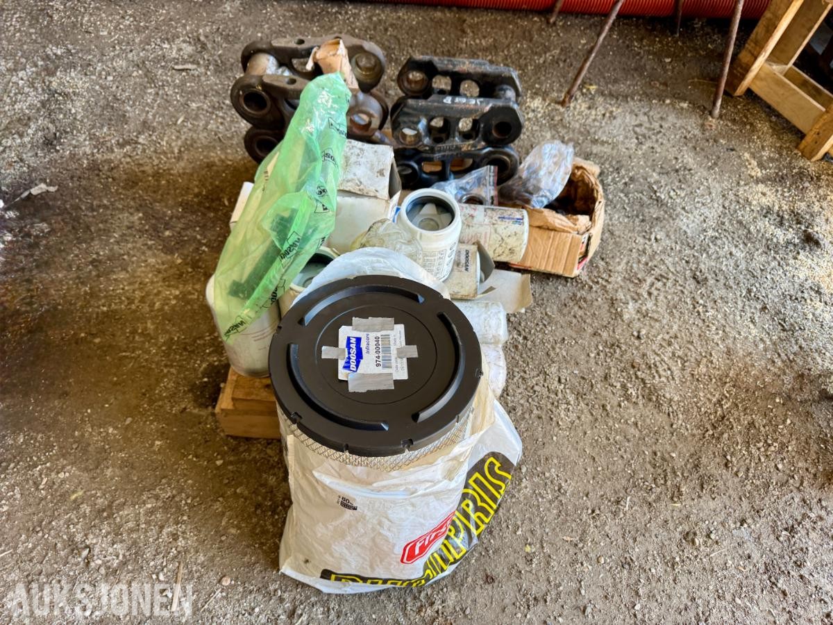 Deler til Doosan 300 (2012-modell)