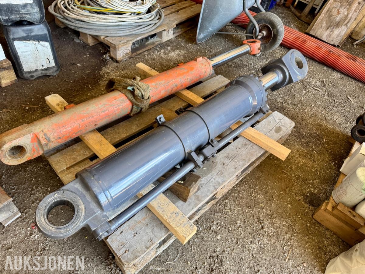 2 stk Hydrauliske Sylindere