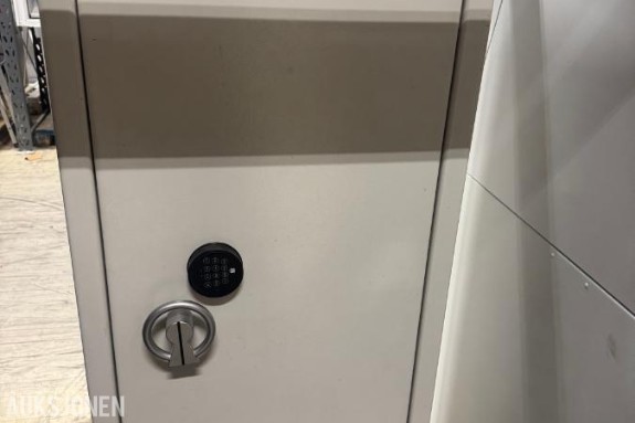 2 stk Robur Håndvåpenskap