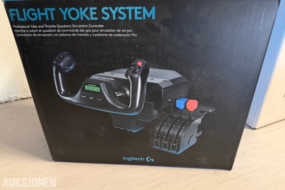 Logitech Flight Yoke System med throttle quadrant