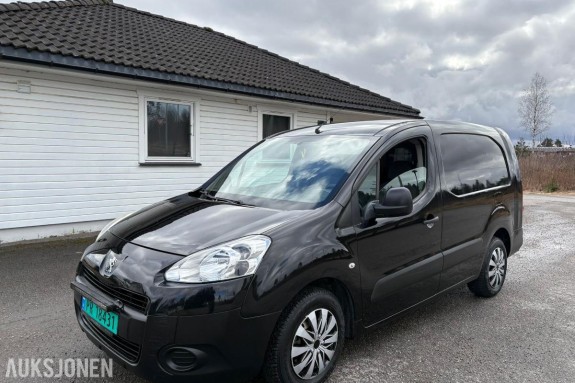 2013 Peugeot PARTNER 1.6 90hk  lang utgave s+v dekk eu ok 03.2028