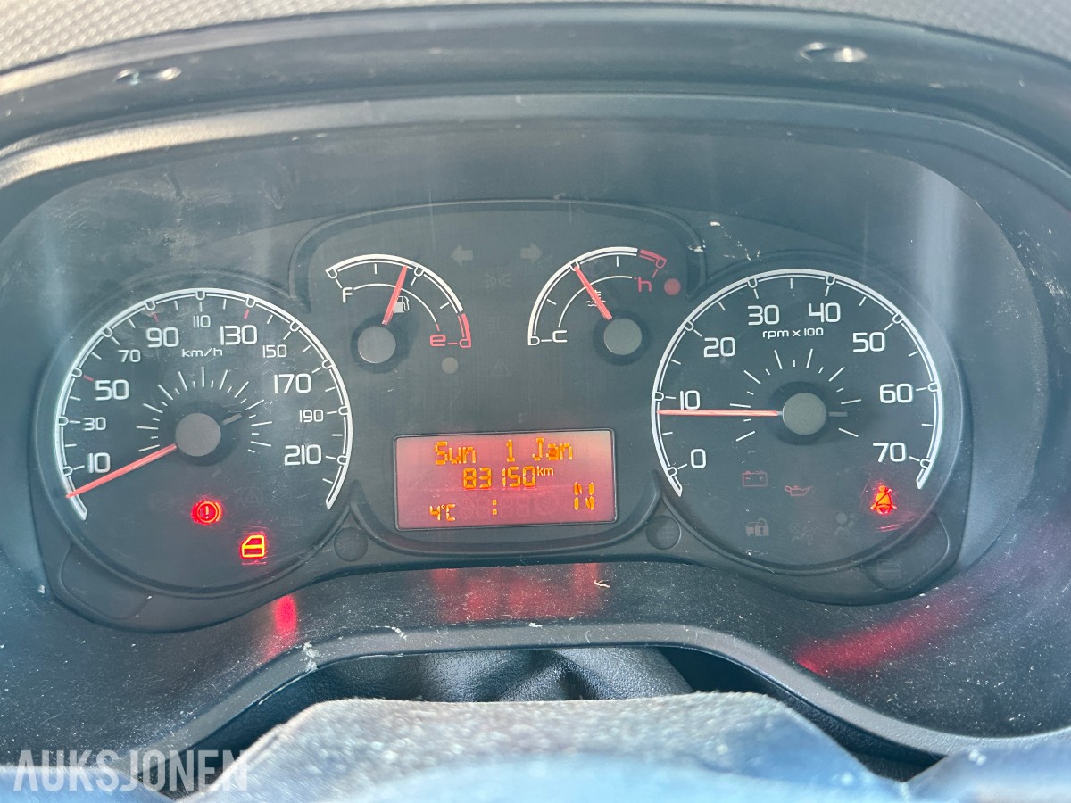 2015 Fiat DOBLO 1.6-90 D Rep.objekt, 83150km