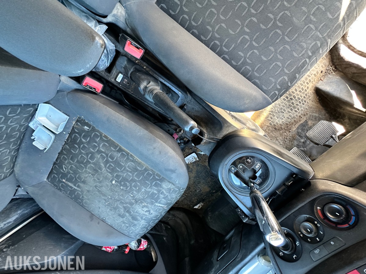 2015 Fiat DOBLO 1.6-90 D Rep.objekt, 83150km