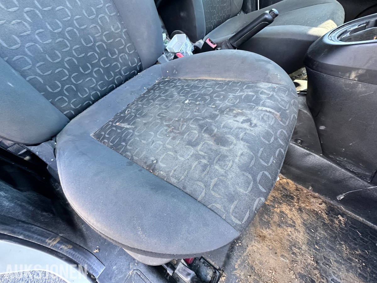 2015 Fiat DOBLO 1.6-90 D Rep.objekt, 83150km