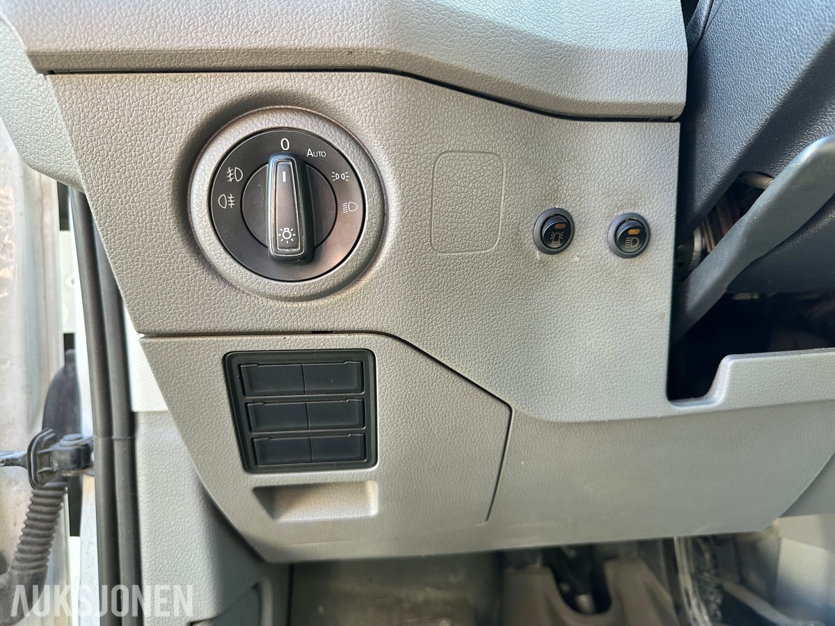 2018 Volkswagen Crafter 35 L3 2,0 TDI 177hk aut Repobjekt, 145300km