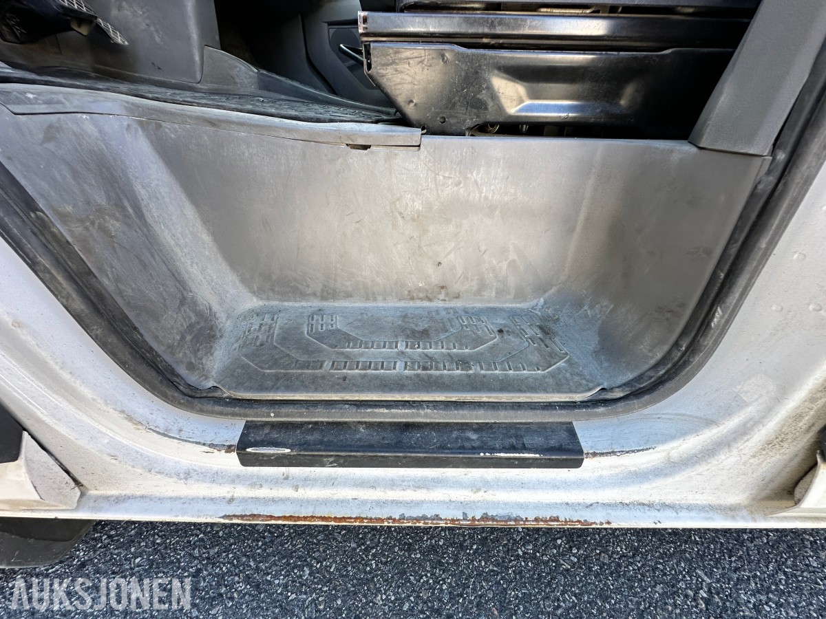 2018 Volkswagen Crafter 35 L3 2,0 TDI 177hk aut Repobjekt, 145300km