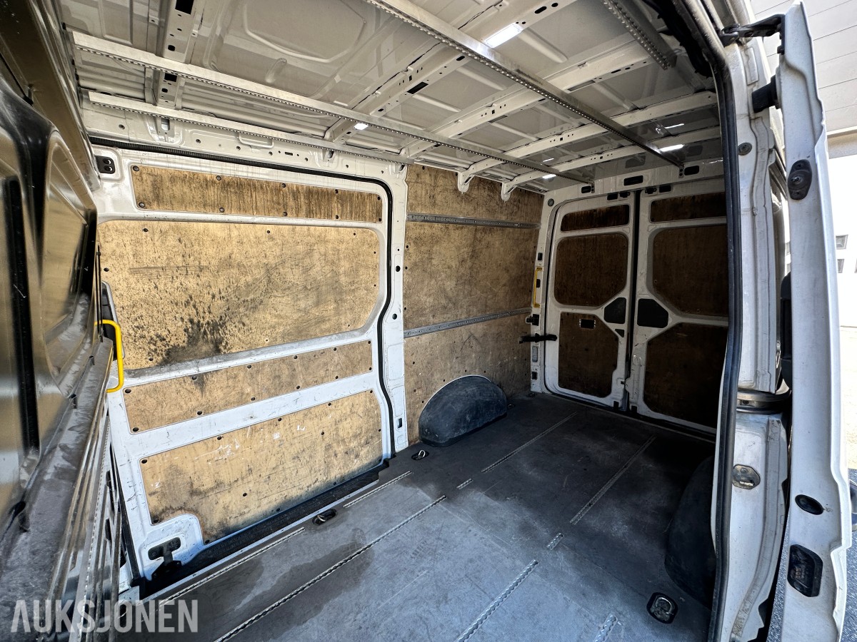 2018 Volkswagen Crafter 35 L3 2,0 TDI 177hk aut Repobjekt, 145300km