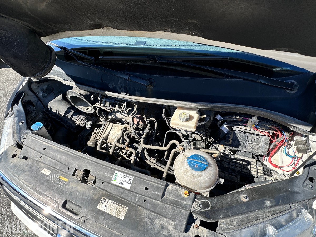 2018 Volkswagen Crafter 35 L3 2,0 TDI 177hk aut Repobjekt, 145300km