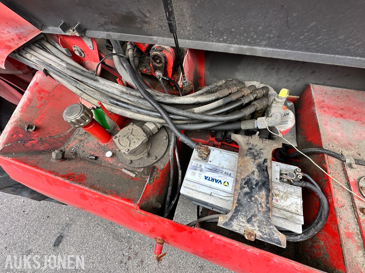 2001 Manitou MLT 526 Compact teleskoptruck, 14178 timer